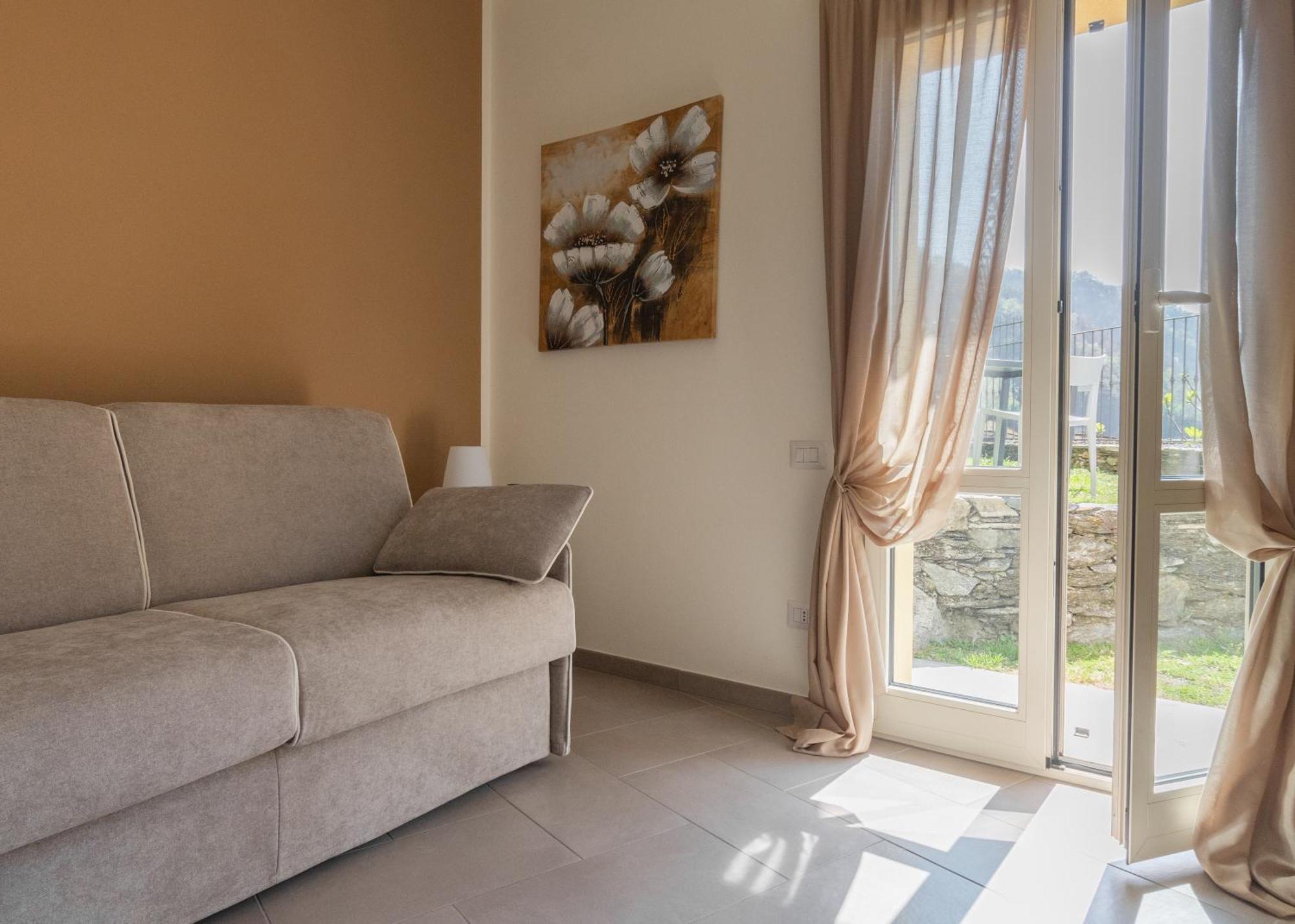 Charming Moment Di Villa Porta - Casa Dolce Luino Exterior foto